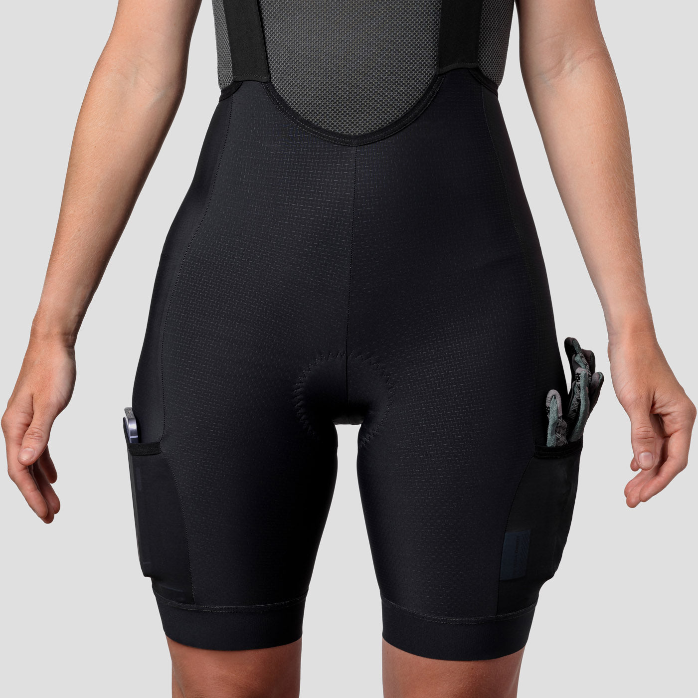 Women's Droptail Cargo Bib Short - Obsidian